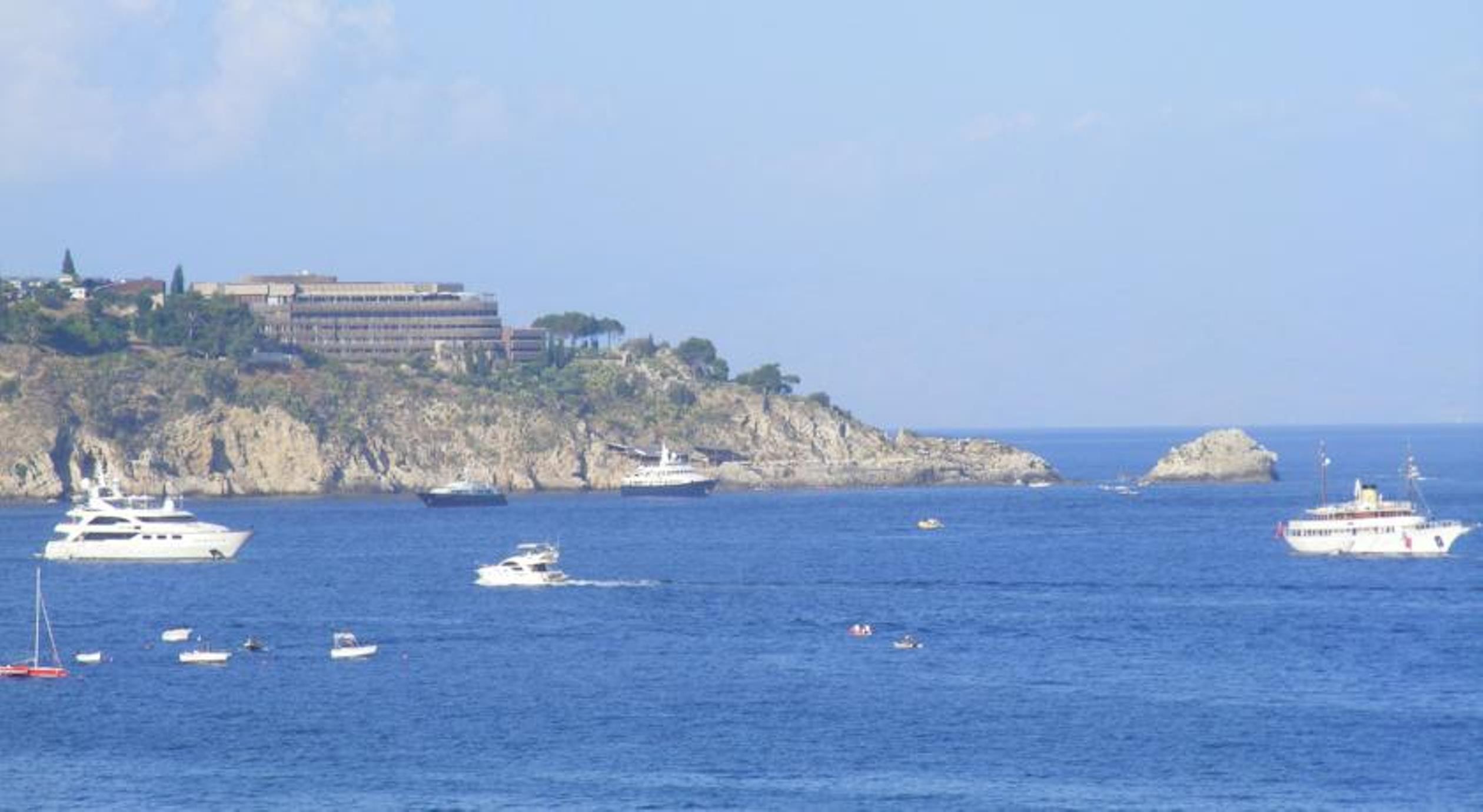Hotel Sabbie D'Oro Giardini Naxos Dış mekan fotoğraf