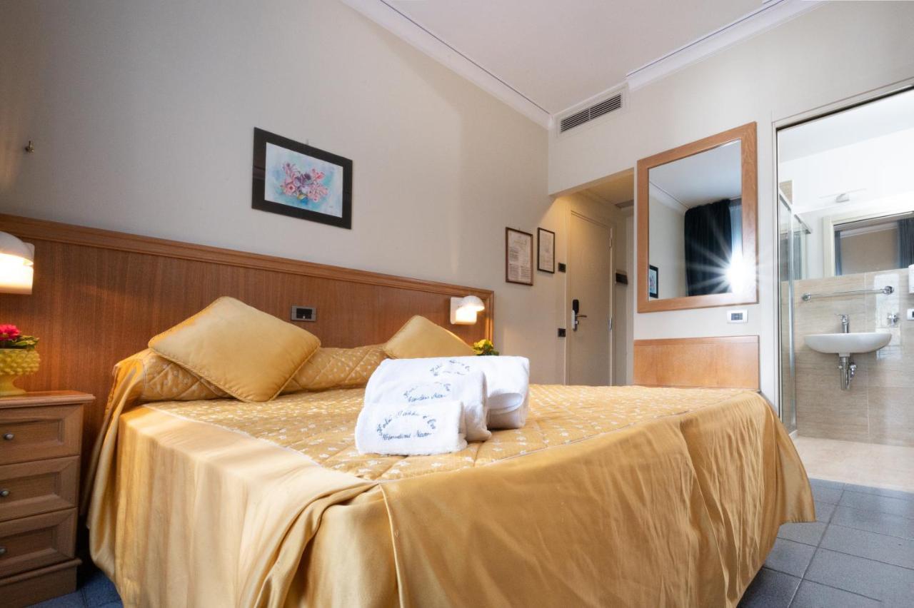 Hotel Sabbie D'Oro Giardini Naxos Dış mekan fotoğraf