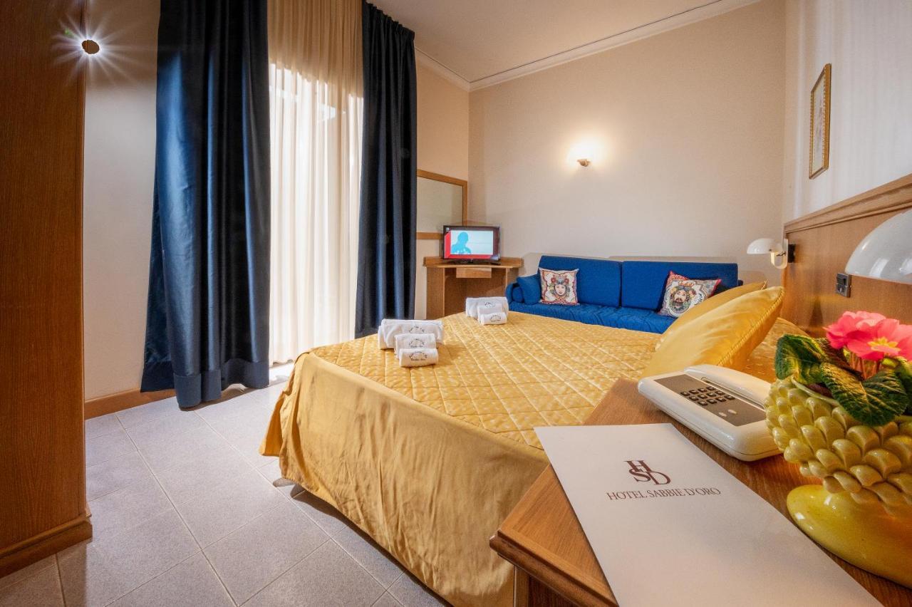 Hotel Sabbie D'Oro Giardini Naxos Dış mekan fotoğraf